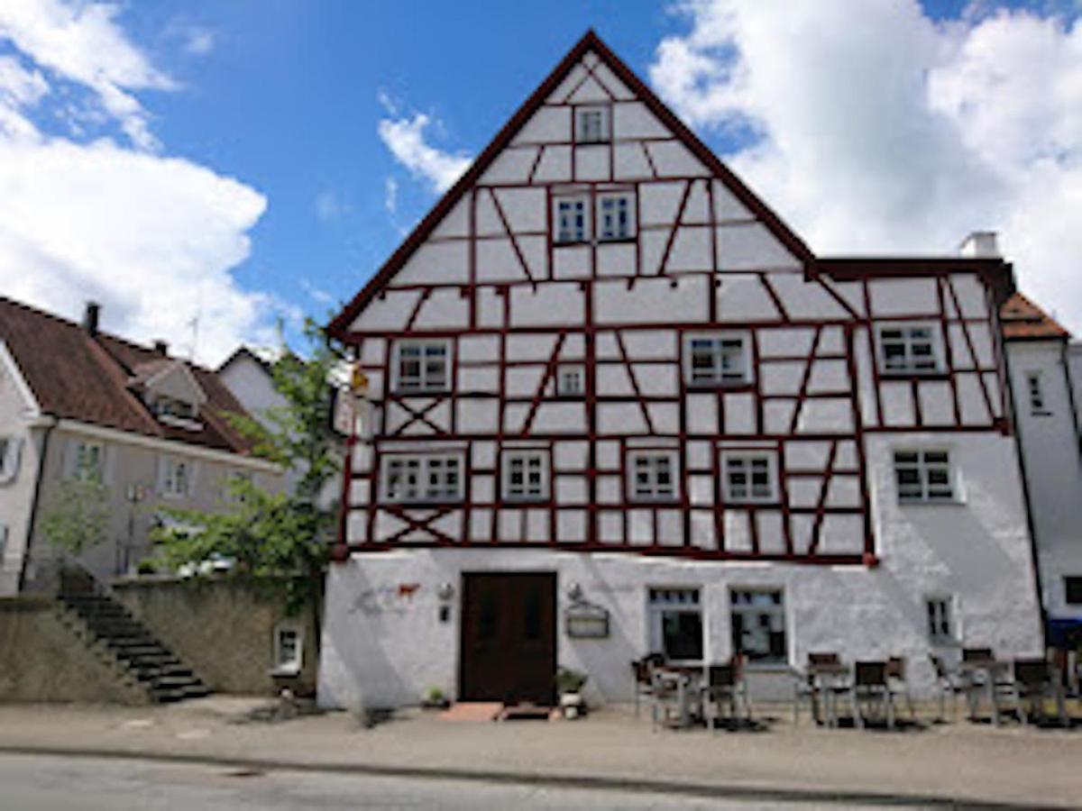 Schildwirtschaft Zum Rothen Ochsen Hotel Laupheim Exterior foto